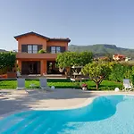 Alojamento de Acomodação e Pequeno-almoço Le Monachelle Luxury