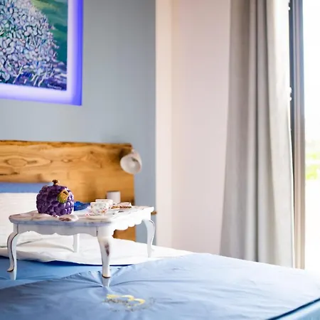 Le Monachelle Luxury Bed & Breakfast Eboli