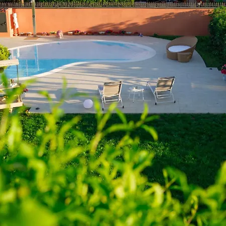 Le Monachelle Luxury Couette-café Eboli